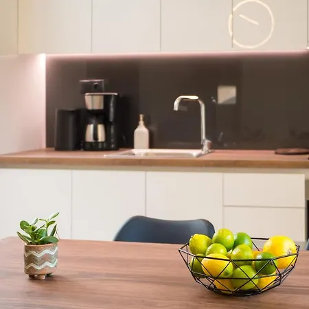 Апартаменты 5min From Waterfront And Courthouse Салоники